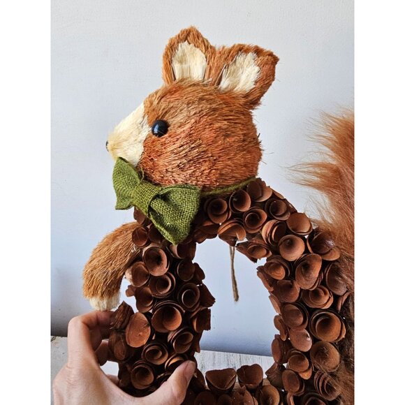 Pier 1 hanging squirrel curl wood sisal bottle brush for fall animal unique larg - Picture 3 of 9